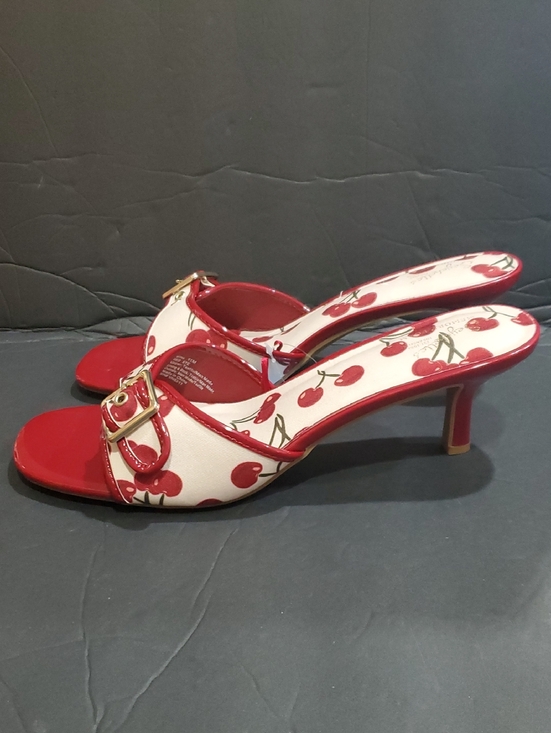 Seychelles Shoes - Seychelles red patent cherry print memory foam buckle strap kitten heels size 11
